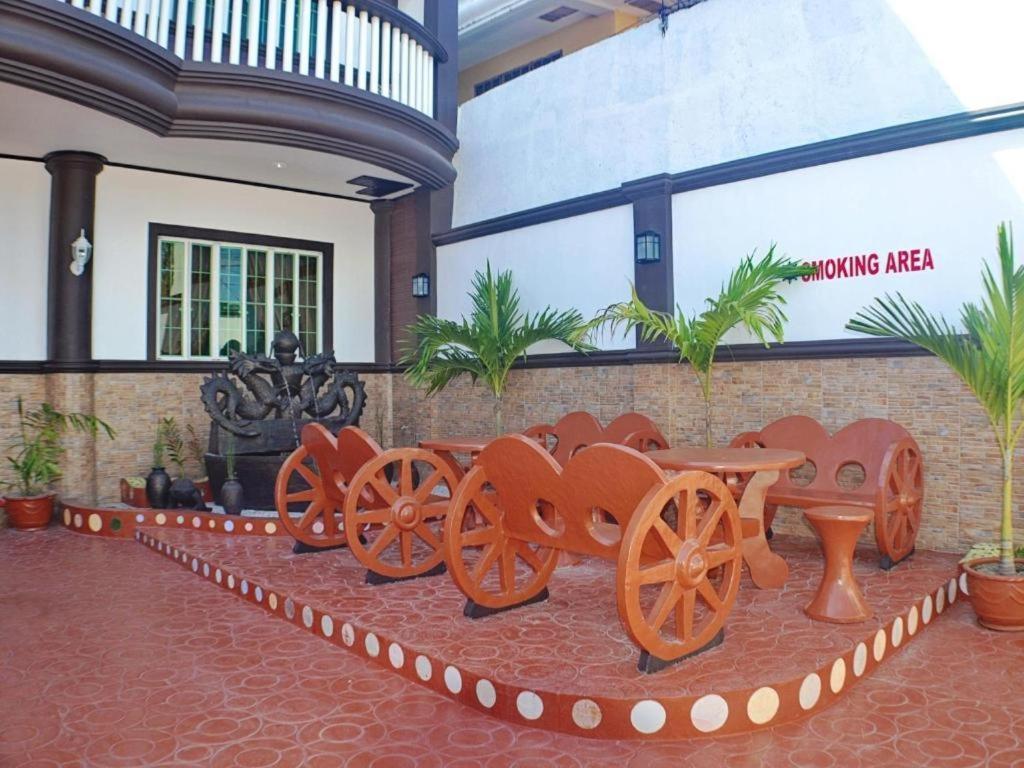 Mayon Backpackers Hostel Legazpi Exterior foto