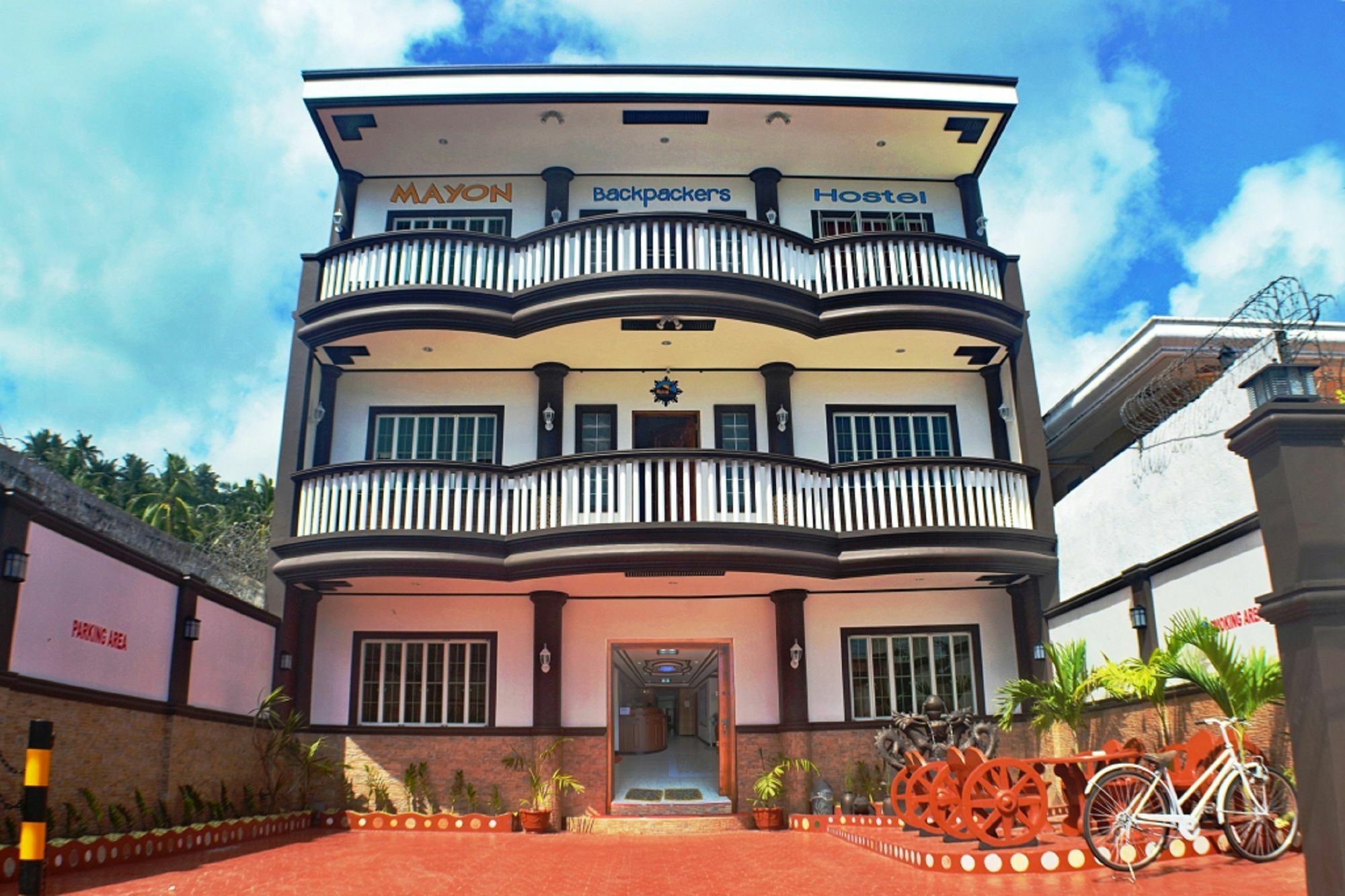 Mayon Backpackers Hostel Legazpi Exterior foto